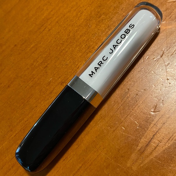 Marc Jacobs Enamored Hydrating Lip Gloss Stick Dancing Sheen π - Picture 5 of 16